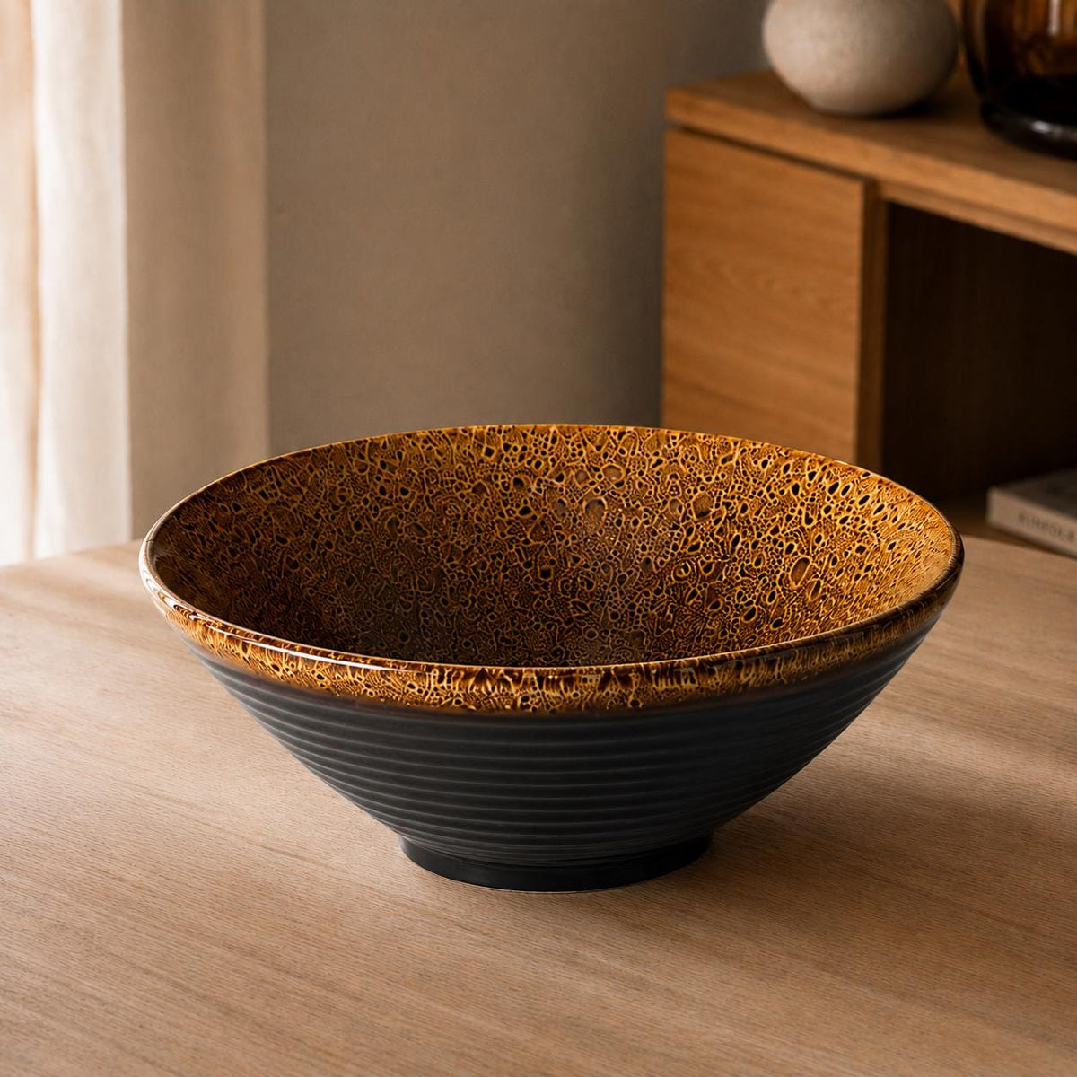1,000 ml ceramic ramen bowl with textured glaze, 19.5 cm wide