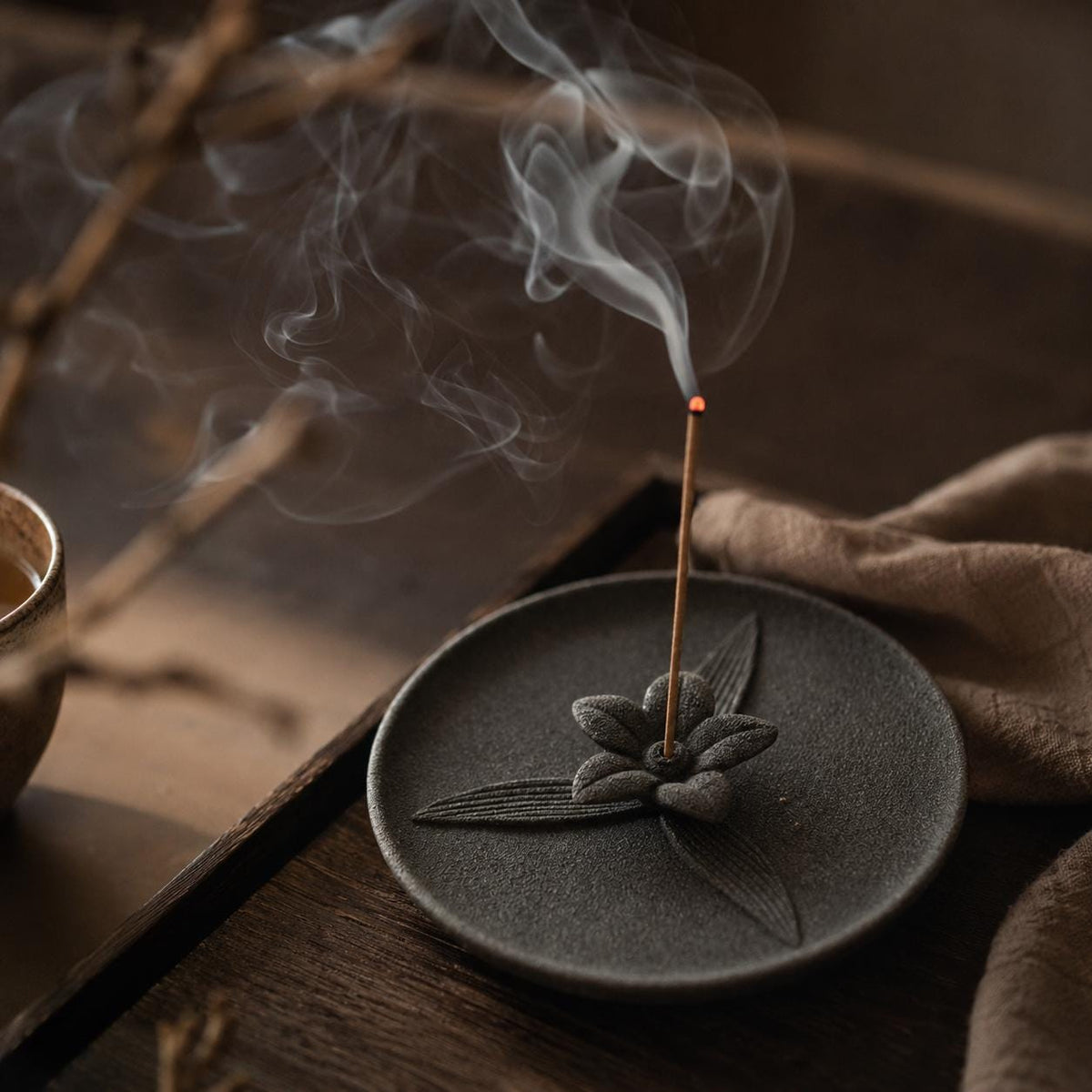 Incense Holder – Black Ceramic Flower