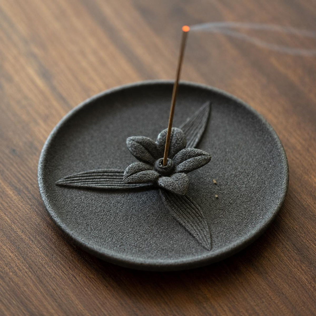 Incense Holder – Black Ceramic Flower