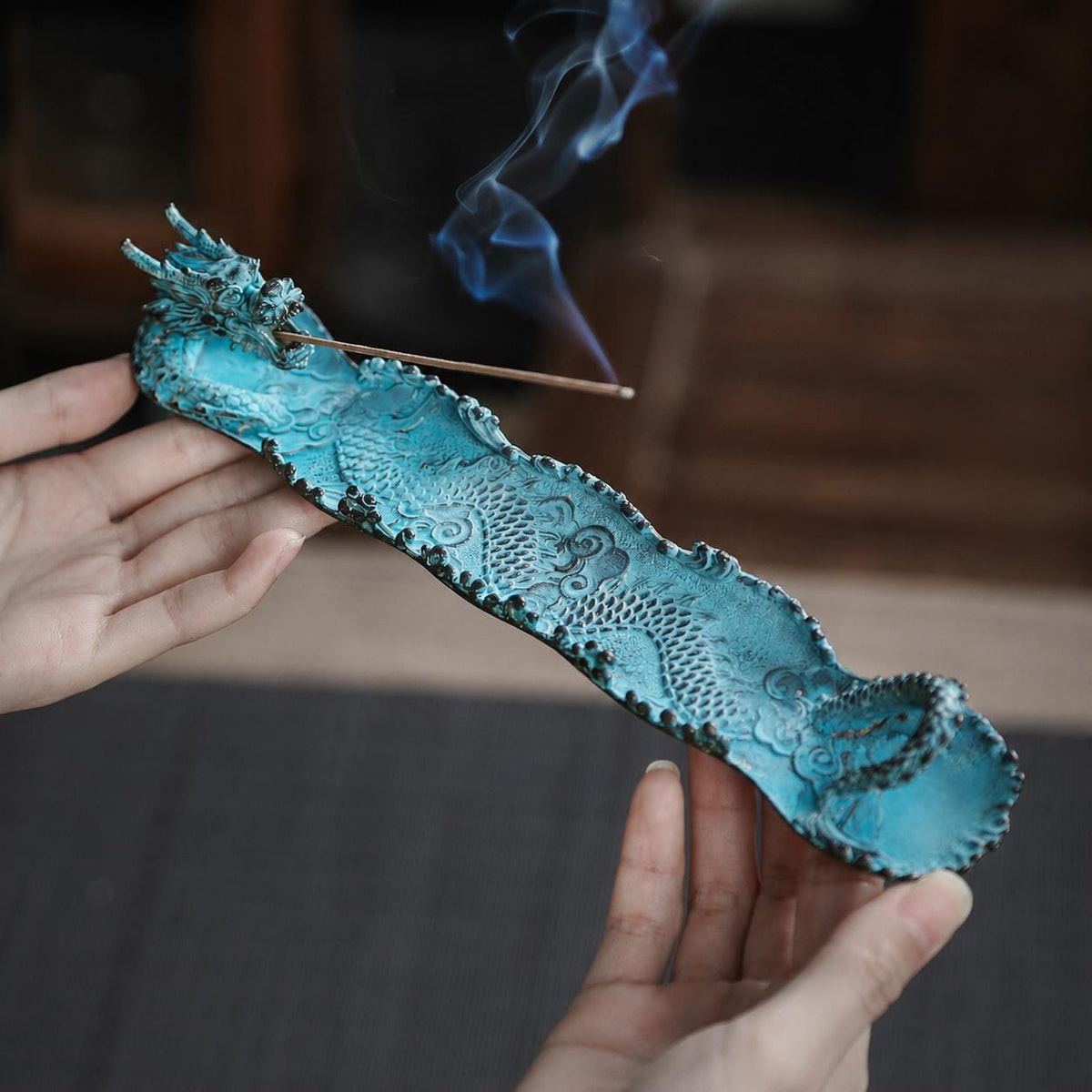 Porte-encens dragon en métal